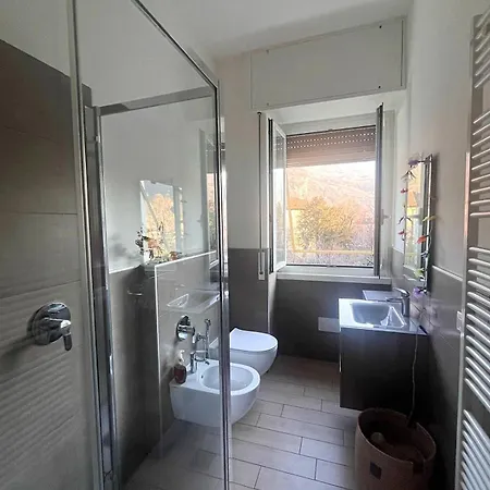Jade Apartman *